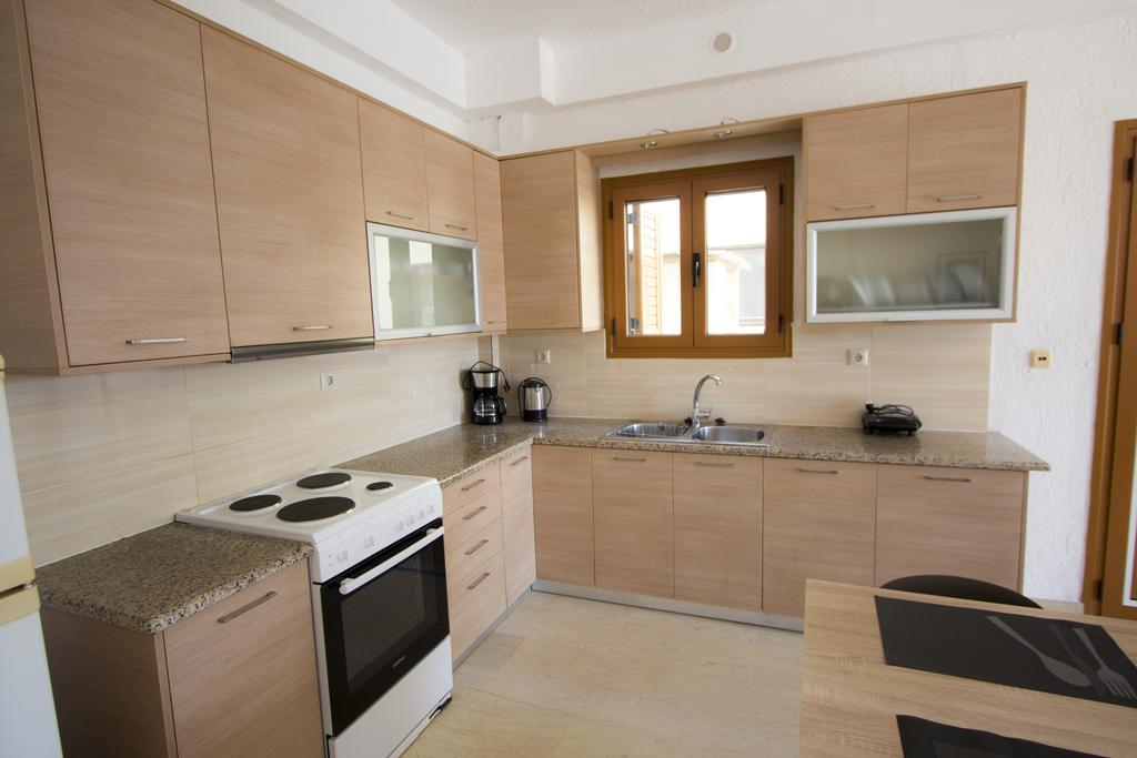 Bay View Apartments Sitia  Bagian luar foto