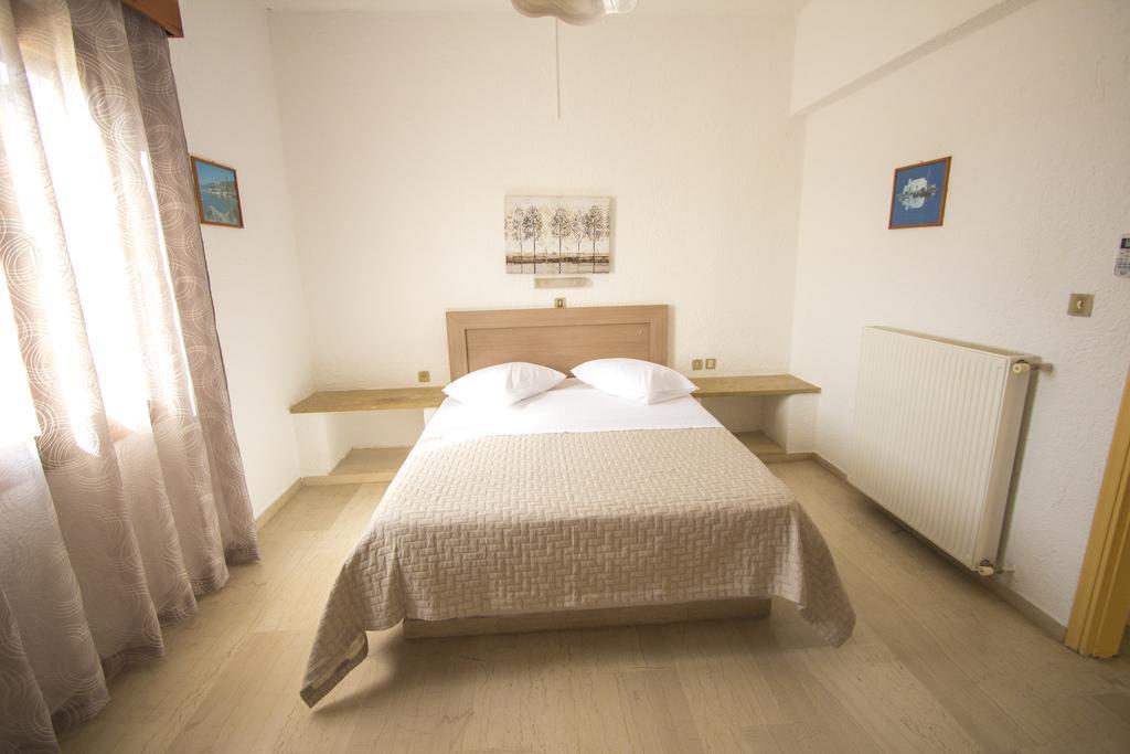 Bay View Apartments Sitia  Bagian luar foto