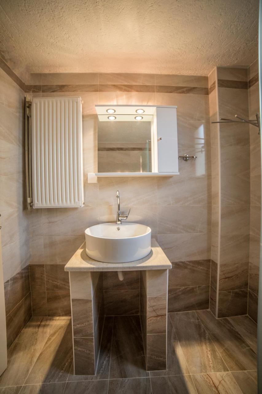 Bay View Apartments Sitia  Bagian luar foto
